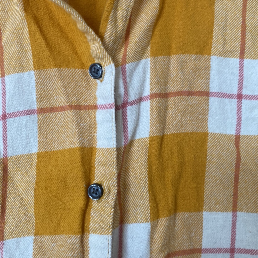 Old Navy Girl’s Plaid Button Up Shirt (Size XL 14/16) - Picture 2 of 2